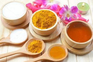 Turmeric Powder, Milk, And Honey to light dark underarms